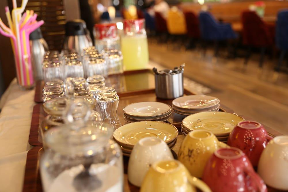 Rhiss Hotel Maltepe Istanbul Bagian luar foto