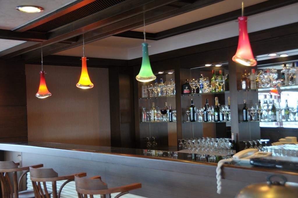 Rhiss Hotel Maltepe Istanbul Bagian luar foto